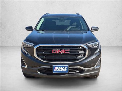Used 2021 GMC Terrain SLE w/ Driver Convenience Package AWD/4WD image 2