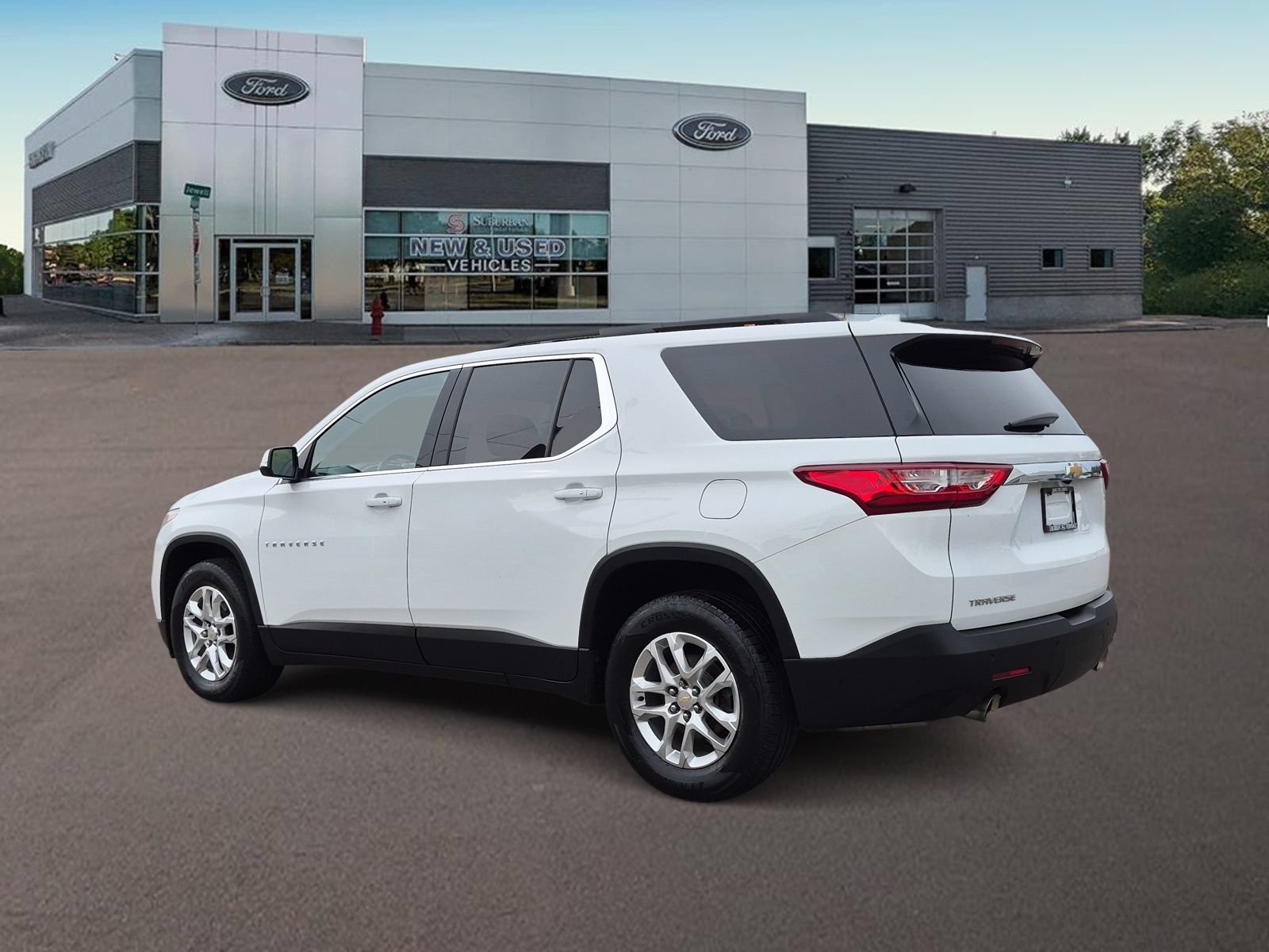 Used 2019 Chevrolet Traverse LT FWD image 7