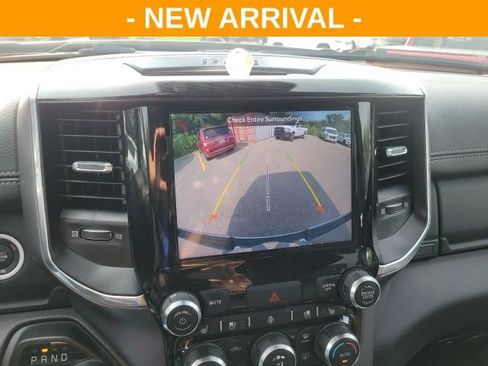 Used 2022 RAM 1500 Laramie AWD/4WD image 10
