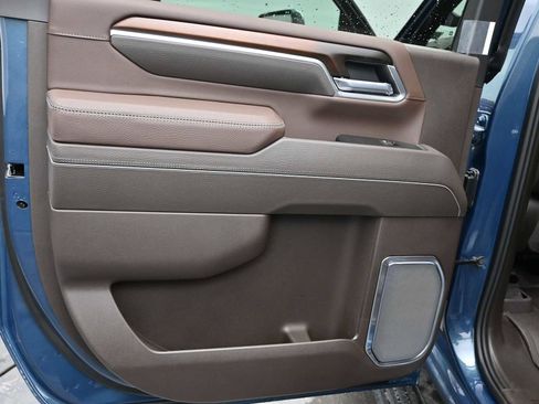 New 2026 GMC Sierra 2500 Denali w/ Denali Reserve Package image 18