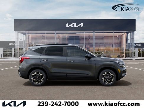 New 2026 Kia Seltos S FWD image 7