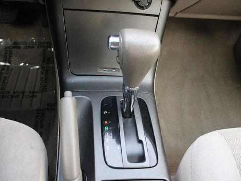 Used 2005 Toyota Camry LE image 8