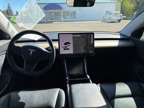 Used 2019 Tesla Model 3 Long Range image 7