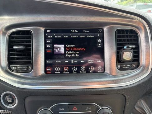 Used 2018 Dodge Charger R/T image 23