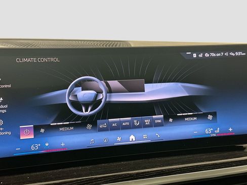 New 2026 BMW X5 xDrive40i w/ M Sport Package image 15