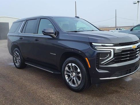 New 2025 Chevrolet Tahoe LS image 2
