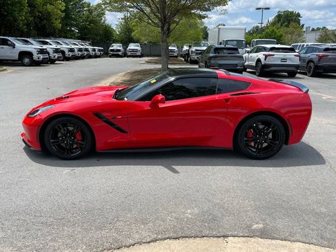 Used 2016 Chevrolet Corvette Stingray Coupe w/ Battery Protection Package RWD image 4