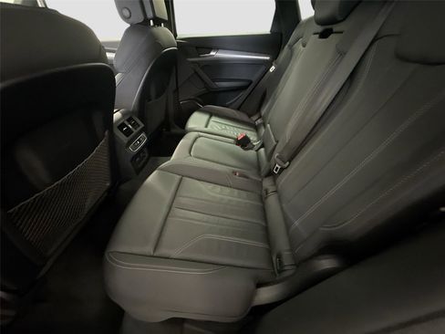 Certified 2025 Audi Q5 2.0T Premium AWD/4WD image 26