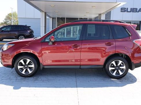 Used 2018 Subaru Forester 2.5i Premium image 2
