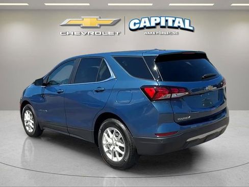 Used 2024 Chevrolet Equinox LT image 3