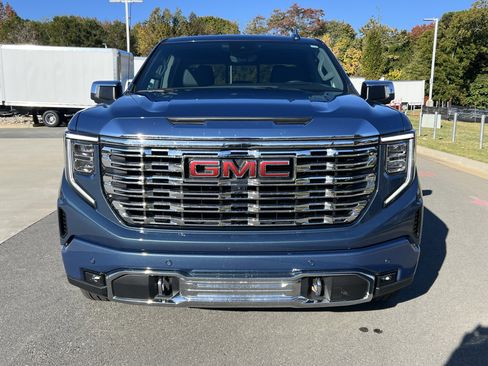 Used 2024 GMC Sierra 1500 Denali w/ Denali Reserve Package image 6