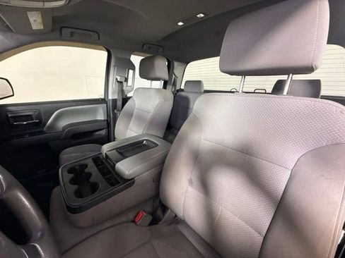 Used 2017 Chevrolet Silverado 1500 Custom w/ Custom Convenience Package AWD/4WD image 16