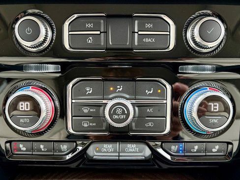 Used 2021 GMC Yukon Denali image 33