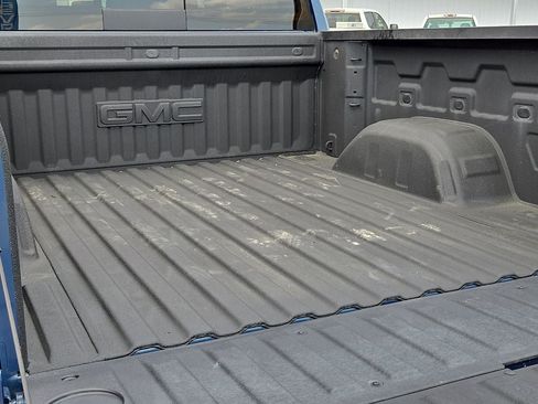 Used 2024 GMC Sierra 1500 SLT w/ SLT Premium Plus Package AWD/4WD image 8