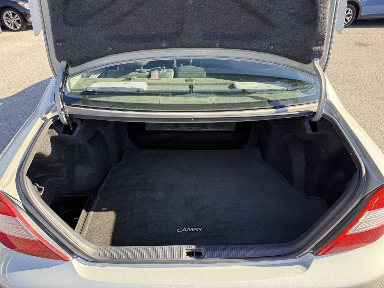 Used 2002 Toyota Camry SE FWD image 22