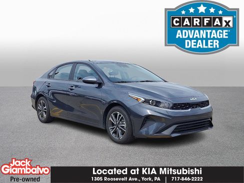 Certified 2023 Kia Forte LXS FWD image 1