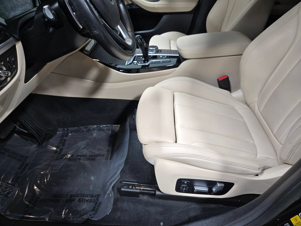 Used 2018 BMW X3 xDrive30i AWD/4WD image 11