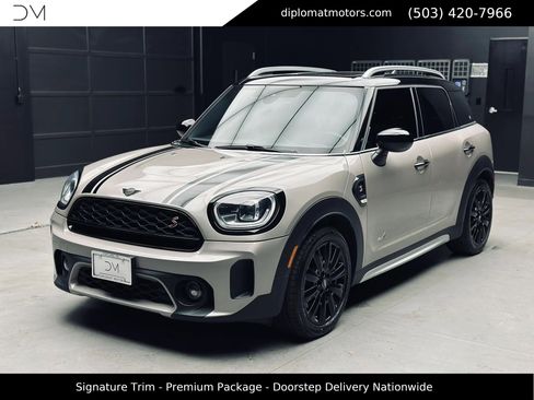 Used 2022 MINI Cooper Countryman S w/ Premium Package AWD/4WD image 1