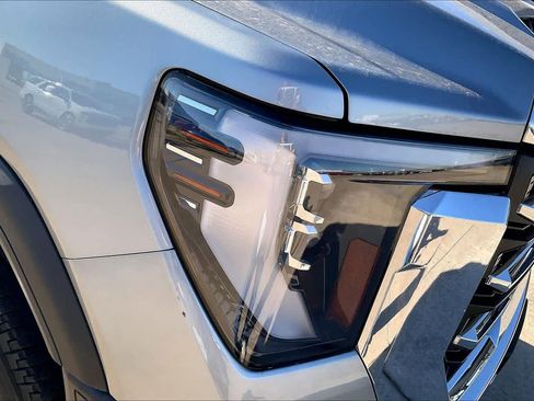 Used 2024 GMC Sierra 3500 SLT w/ Texas SLT Premium Package image 27