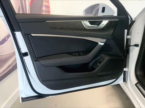 Used 2021 Audi A6 Premium Plus w/ Premium Plus Package image 24