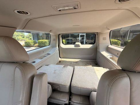 Used 2013 Chevrolet Suburban LT w/ Suspension Package, Off-Road AWD/4WD image 12