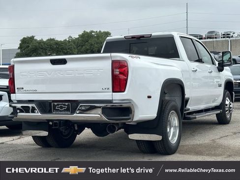 New 2026 Chevrolet Silverado 3500 LTZ w/ LTZ Texas Edition AWD/4WD image 4