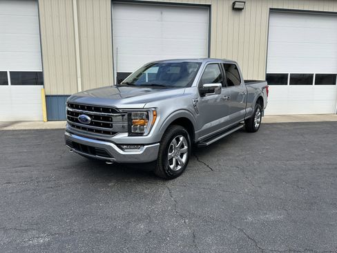 Used 2023 Ford F150 Lariat image 2