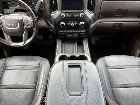 Used 2019 GMC Sierra 1500 Denali w/ Denali Ultimate Package image 14