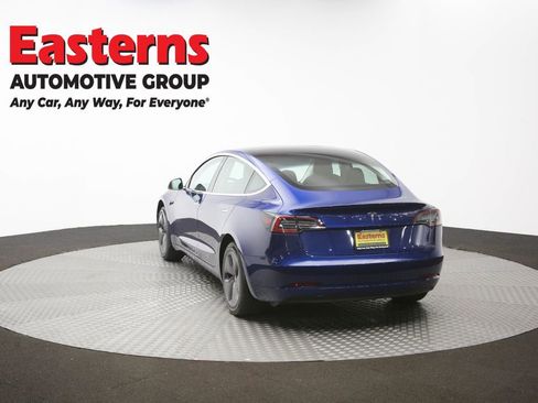 Used 2019 Tesla Model 3 Standard Range image 60