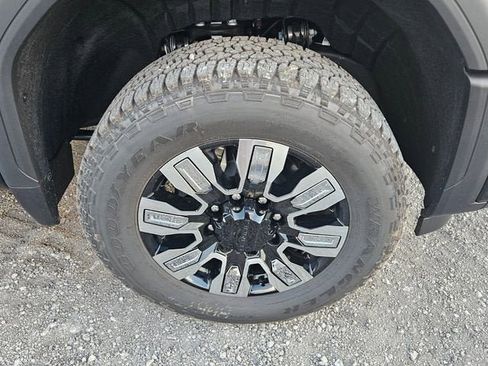 Used 2026 GMC Sierra 2500 Denali w/ Technology Package AWD/4WD image 16