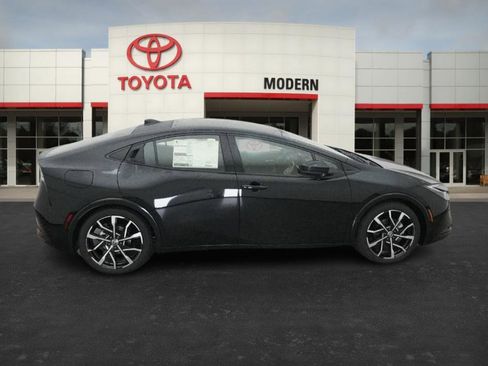 New 2026 Toyota Prius Plug-In Hybrid image 26