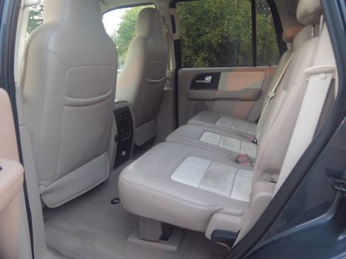 Used 2004 Ford Expedition Eddie Bauer image 15