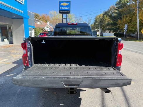 Used 2022 Chevrolet Silverado 2500 LT w/ Convenience Package image 23