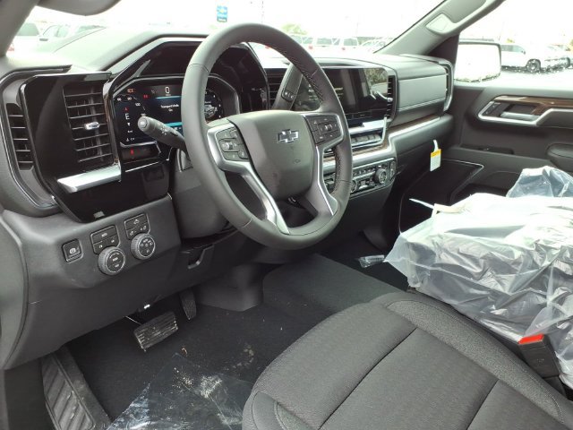 New 2026 Chevrolet Silverado 1500 RST w/ RST Select Package AWD/4WD image 5