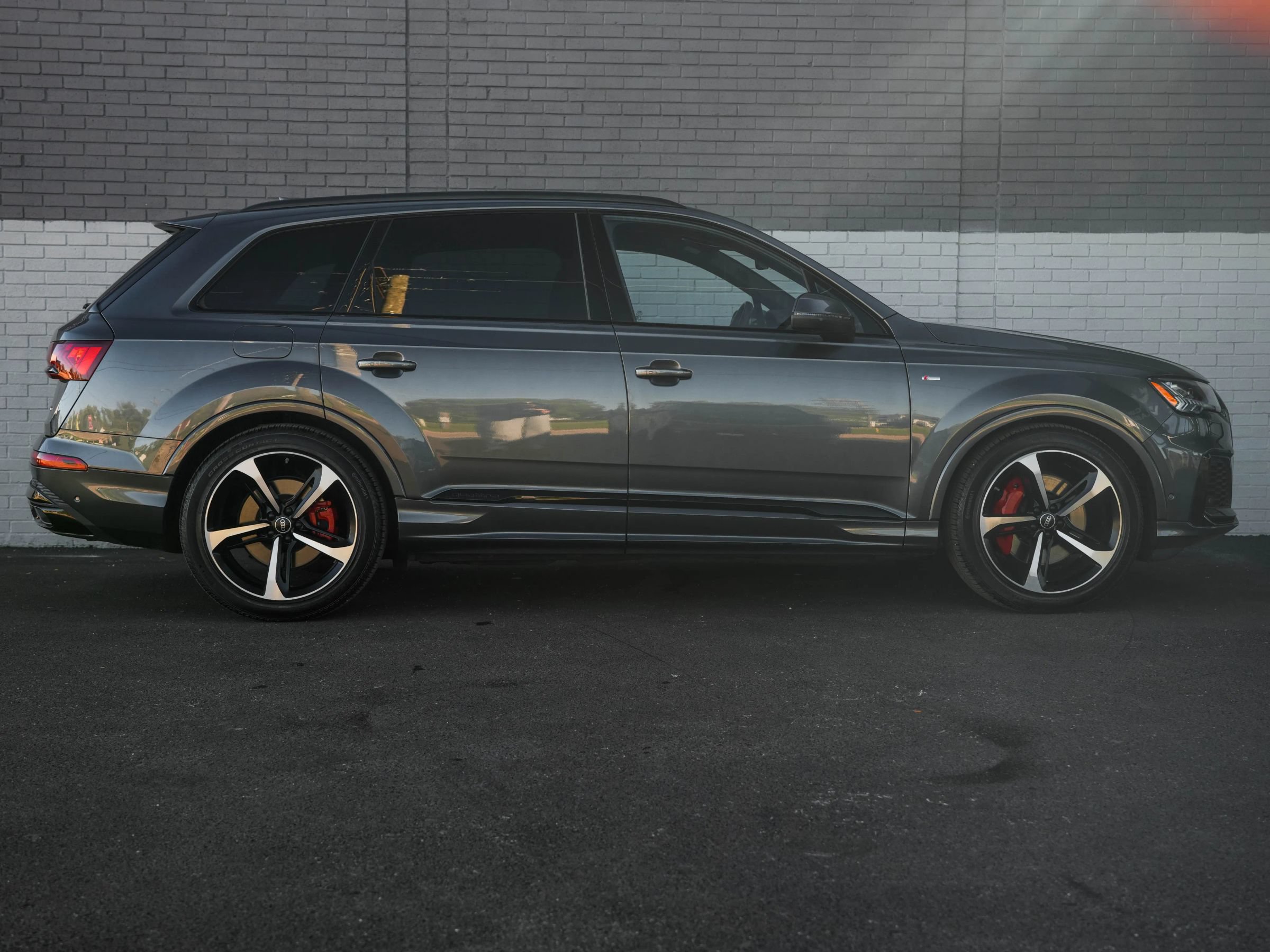 Used 2024 Audi Q7 3.0T Prestige AWD/4WD image 4