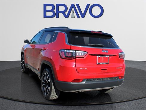 Used 2023 Jeep Compass Limited image 8