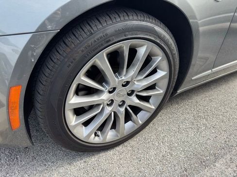 Used 2017 Cadillac CT6 3.6 AWD image 2