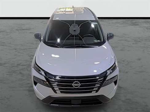 Certified 2025 Nissan Rogue S AWD/4WD image 6