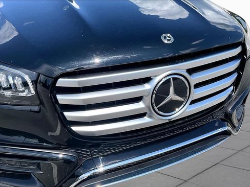 Certified 2025 Mercedes-Benz GLS 450 4MATIC image 30