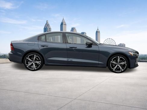 Used 2024 Volvo S60 B5 Core AWD/4WD image 28