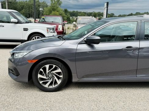Used 2016 Honda Civic EX image 7
