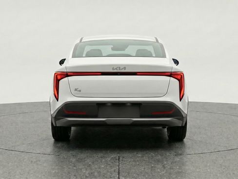 Used 2025 Kia K4 FWD image 7