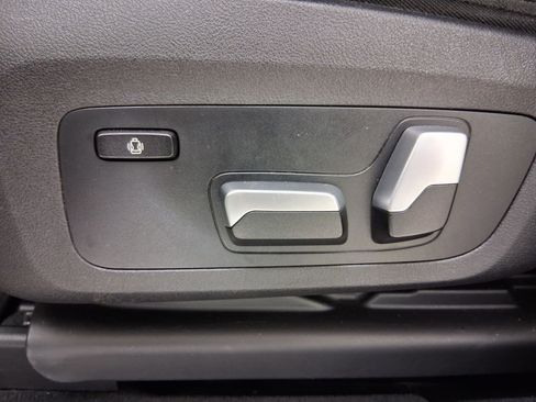 Used 2021 BMW X3 sDrive30i image 13