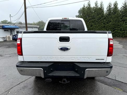 Used 2016 Ford F250 XLT w/ XLT Premium Package image 6