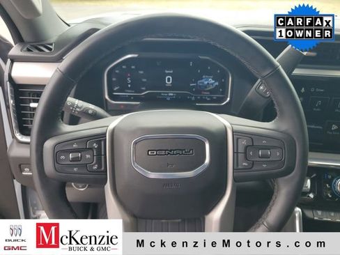 Used 2025 GMC Sierra 2500 Denali w/ Denali Reserve Package AWD/4WD image 11