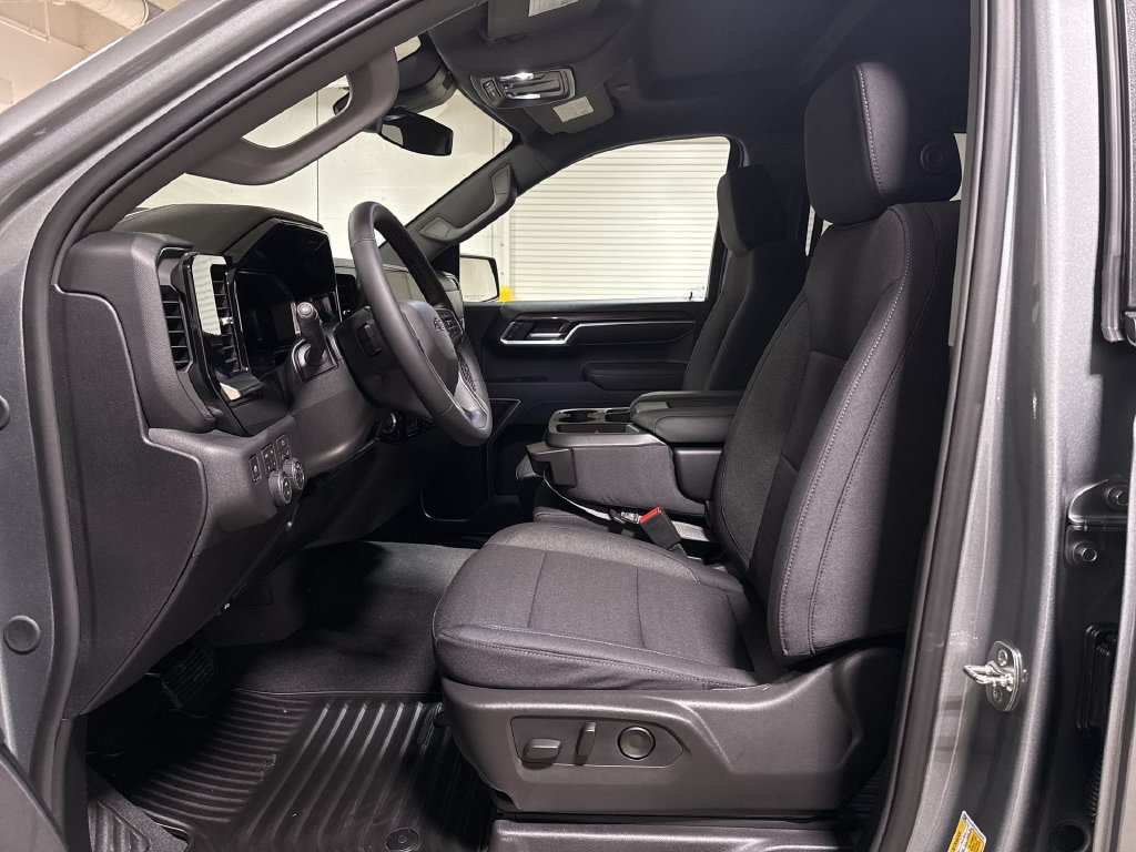New 2026 Chevrolet Silverado 1500 RST w/ Z71 Off-Road Package AWD/4WD image 20