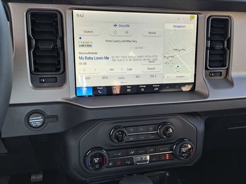 New 2025 Ford Bronco Outer Banks AWD/4WD image 10