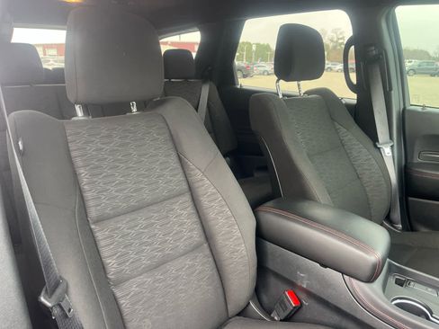 Used 2025 Dodge Durango R/T w/ Blacktop Package image 18