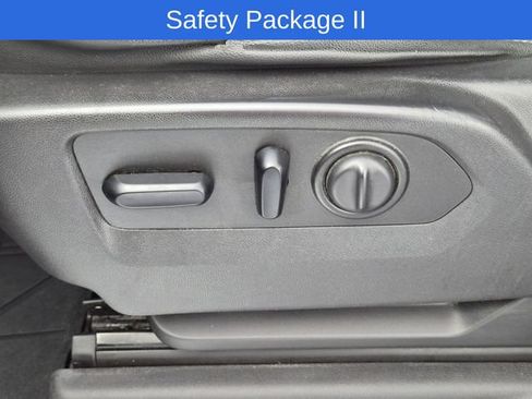 Certified 2019 Chevrolet Silverado 1500 LTZ w/ LTZ Plus Package AWD/4WD image 16