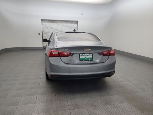 Used 2023 Chevrolet Malibu LS w/ Driver Confidence Package FWD image 6